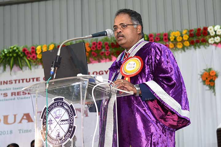 Addressing in AVIT Graduation Day
