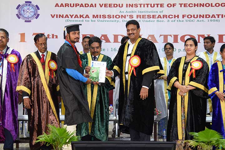 AVIT student awarded in Graduation Day Celebration
