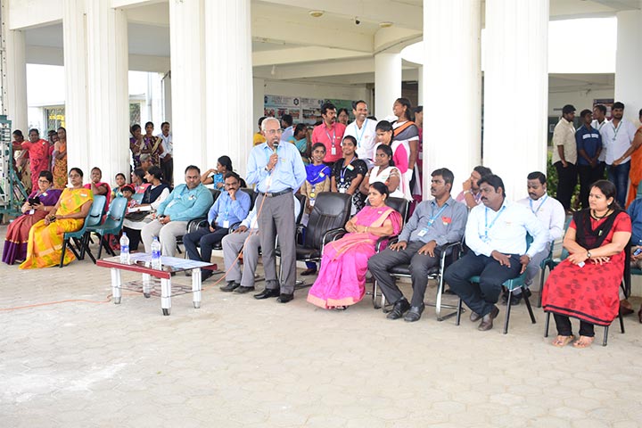 Dr. S. A. V. Satyamurty,Director of AVIT addressing in 70th Republic day celebration
